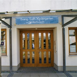 Eingang Kindergarten Hollerbusch